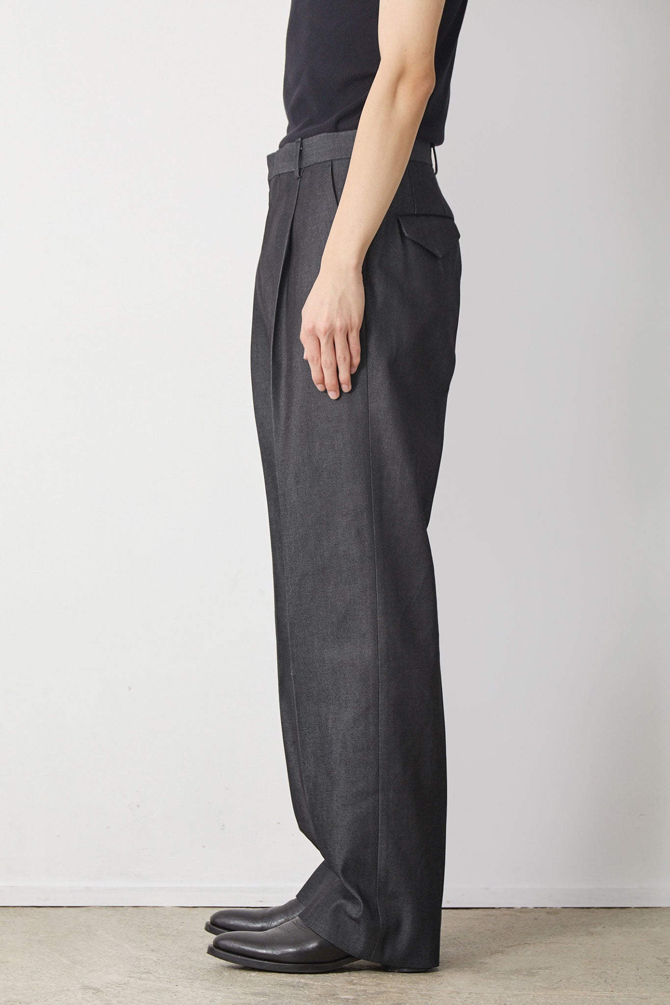 TEN / SUPIMA COTTON DENIM - BLACK