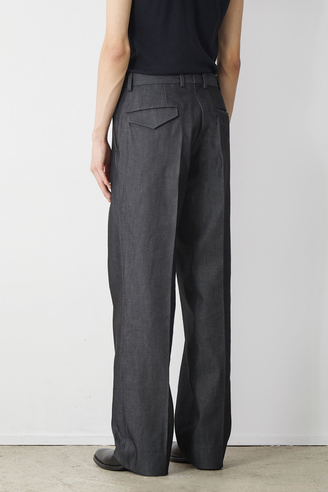 TEN / SUPIMA COTTON DENIM - BLACK