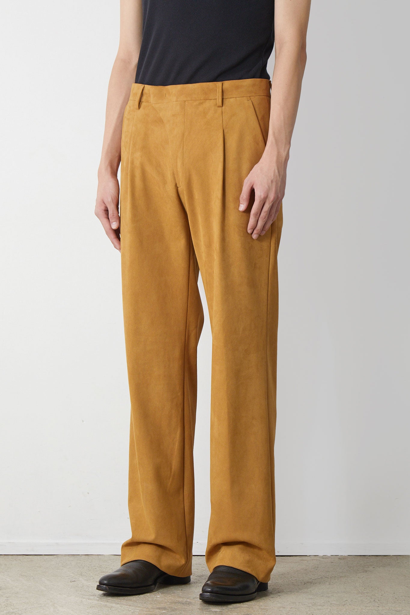 FAKE SUEDE / CAMEL
